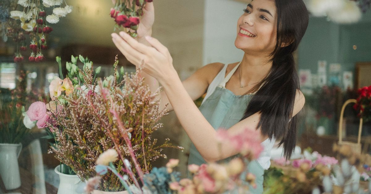 Colourful Carnations: Affordable and Immediate Flower Solutions