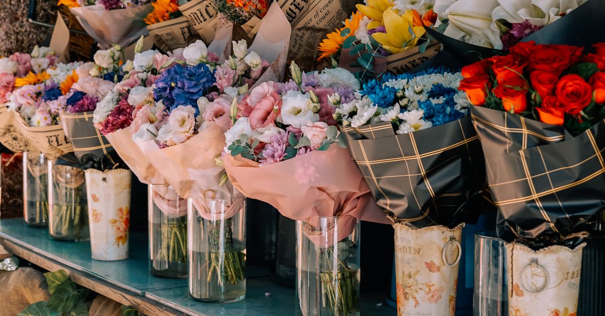 Eco-Conscious Gifting: Subscription Flowers with a Green Touch