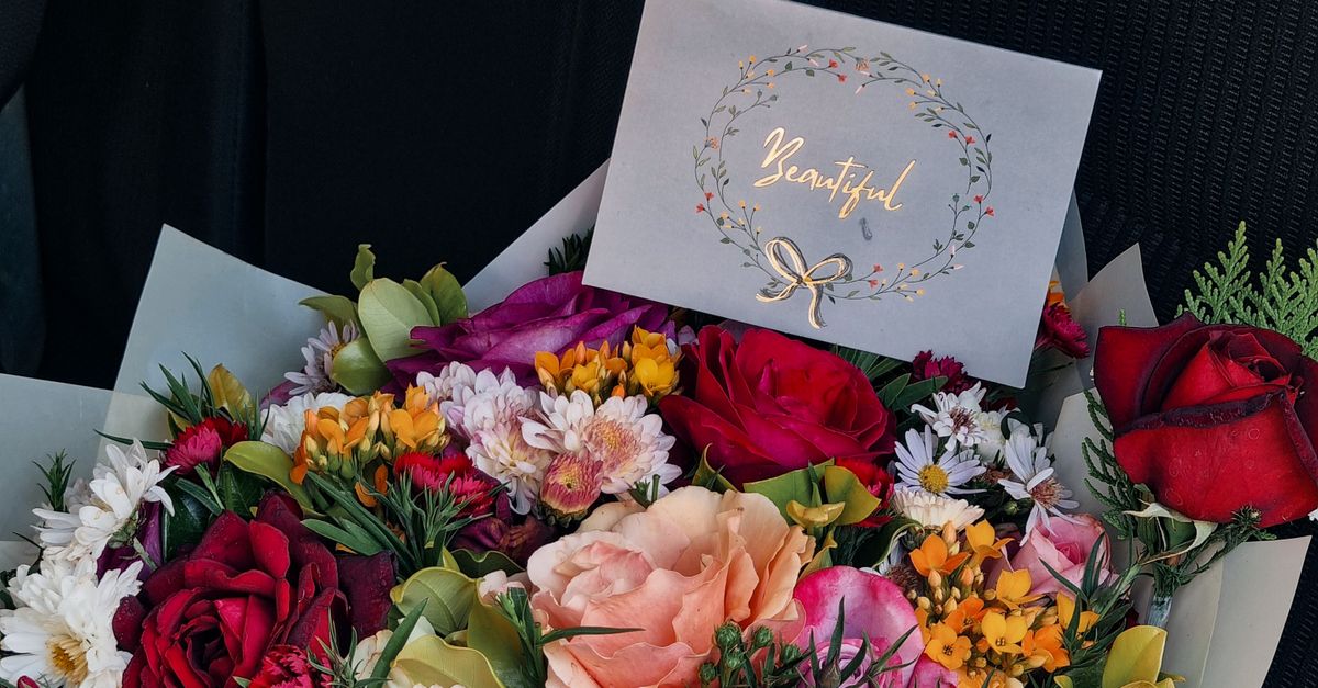 Seasonal Birthday Florals to Brighten Up Your Special Day
