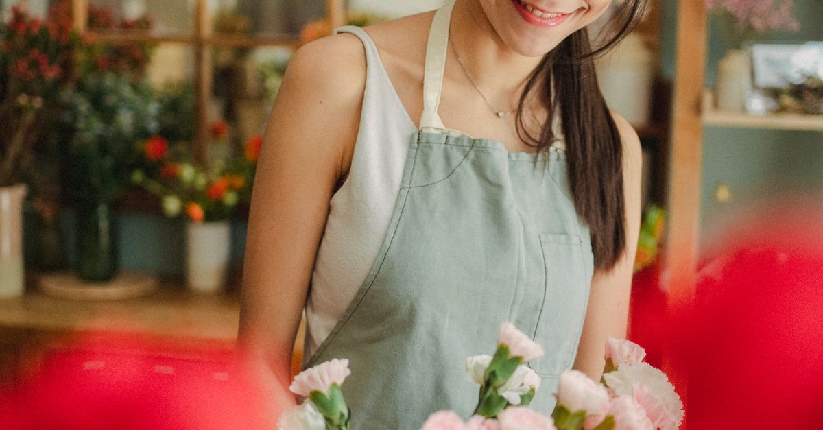 Tips for Creating a Hauntingly Beautiful Memorial Flower Display