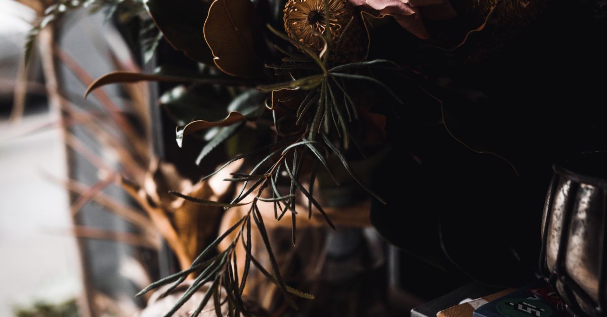 Understanding the Cost Structure of Same Day Flower Delivery in Newcastle