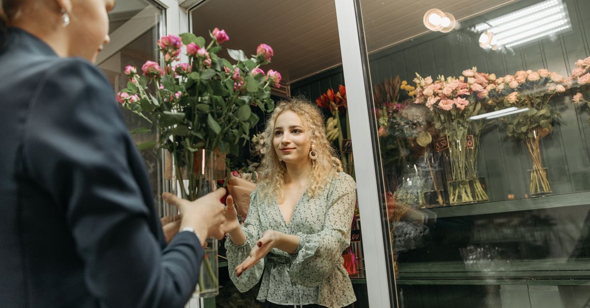 Why Newcastle Residents Trust Same Day Flower Delivery Services